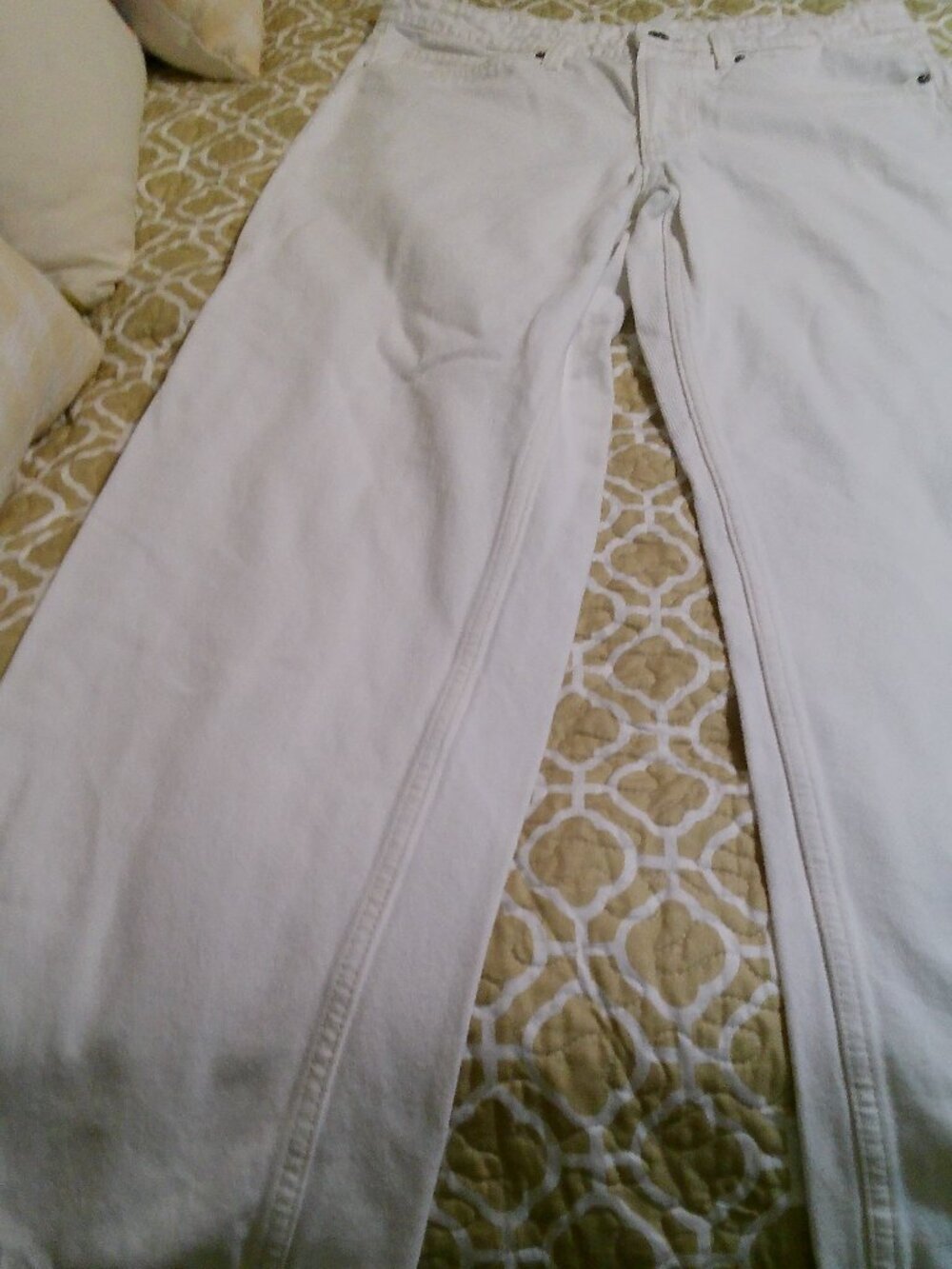 WHITE DENIM JEANS SIZE 8 BAGGY JEANS GOOD CONDITION